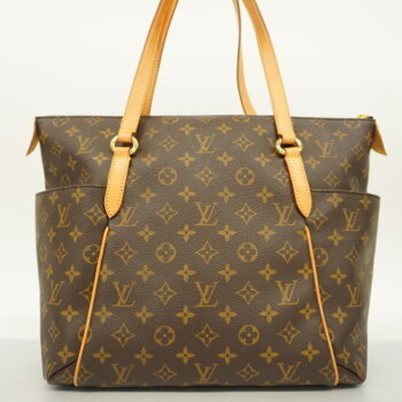Louis Vuitton Monogram Totally MM Tote Bag - Picture 9 of 9